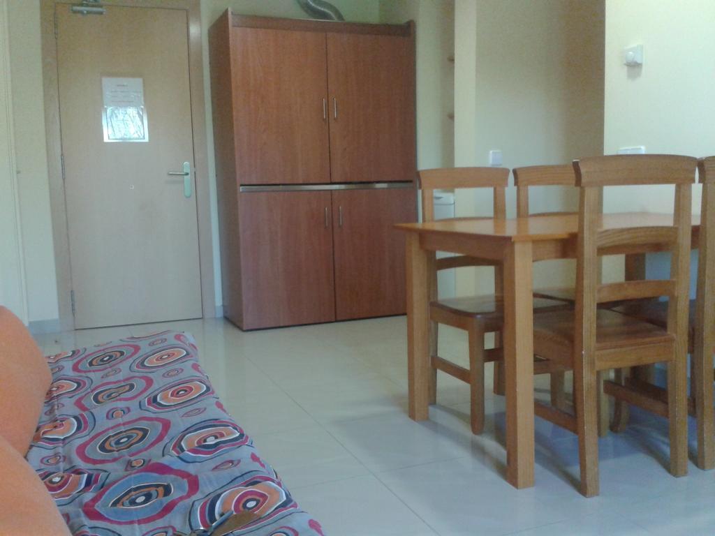 Apartamentos Fonda Finet Sant Felíu de Pallarols Pokój zdjęcie