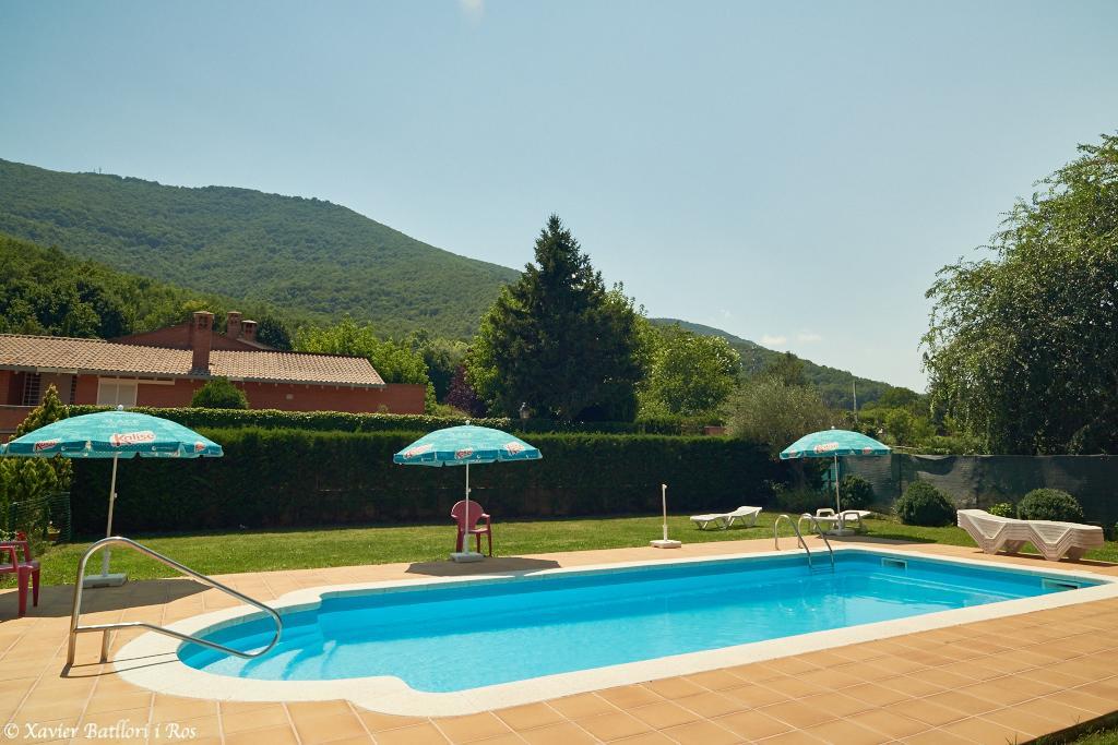 Apartamentos Fonda Finet Sant Felíu de Pallarols Zewnętrze zdjęcie