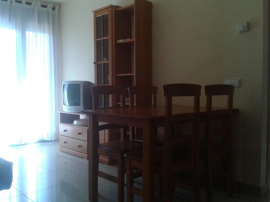 Apartamentos Fonda Finet Sant Felíu de Pallarols Zewnętrze zdjęcie